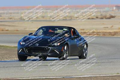 media/Dec-09-2022-Turn8 Trackdays (Fri) [[a82f2e2fc7]]/Yellow Group/Session 1 (Sweeper)/